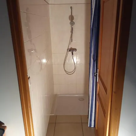 アパート Location Les Dents Blanches モリヨン